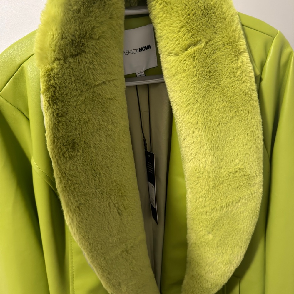 Fashion Nova Lime Green Teddy Jacket - Picture 2 of 4